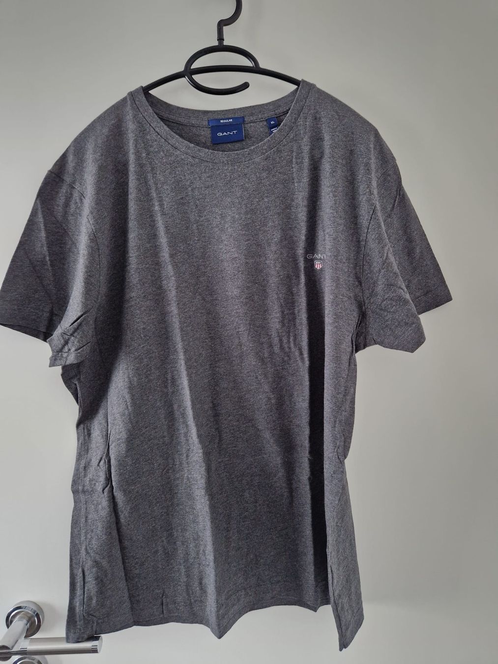 Gant T-shirt: Gant T-Shirt – Usato da Bülach venduto da cf96