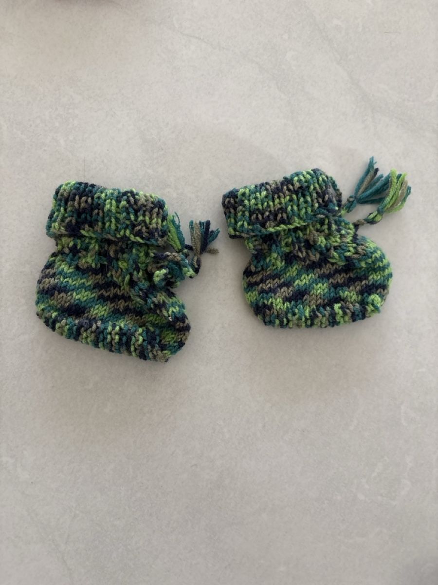 Calze per bambini: 8 Paar handgestrickte Babyfinkli – Nuovo e nell'imballaggio originale da Pfäffikon ZH venduto da Shona 3