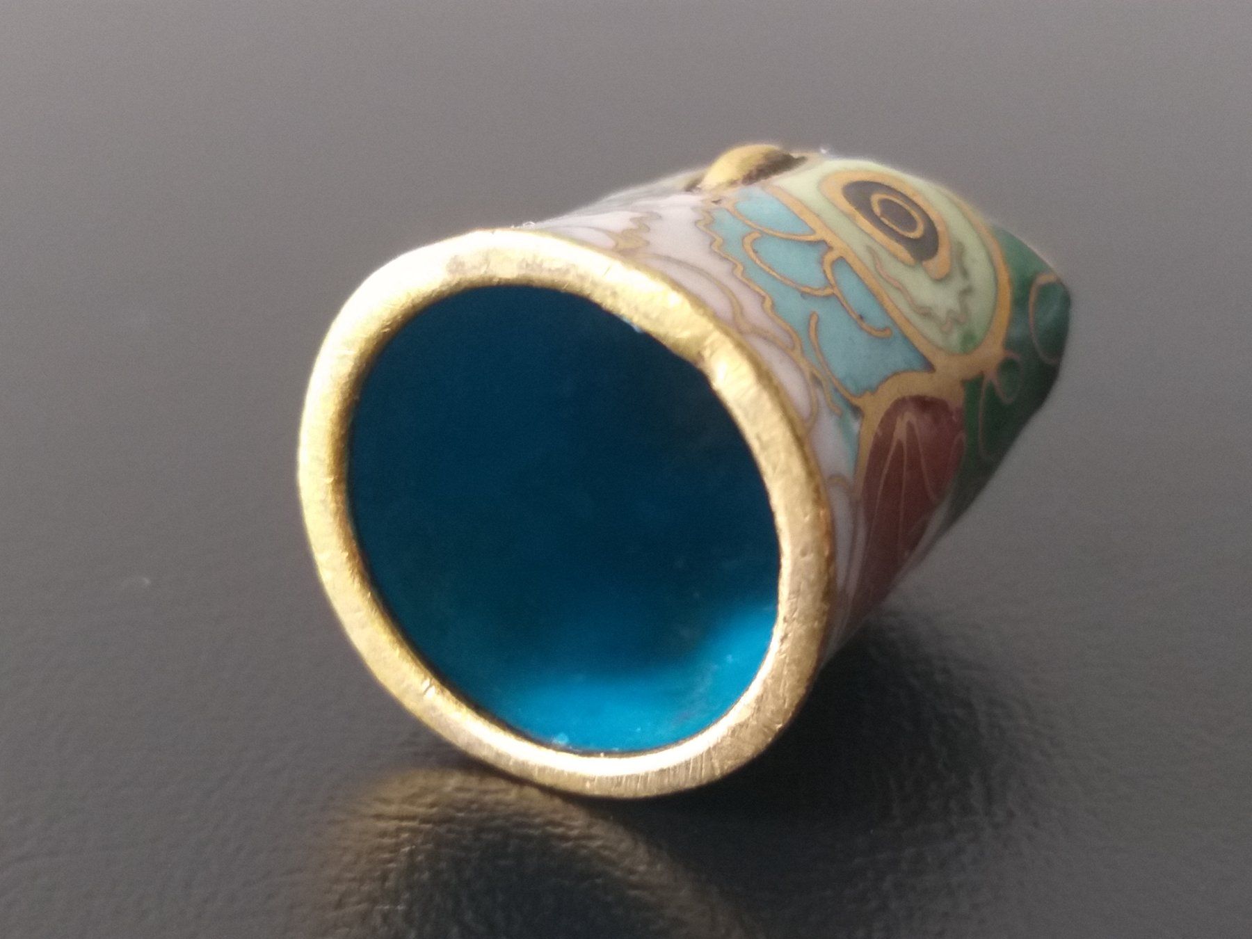 Ditali: Dé à coudre tête de chouette cloisonné – Usato da Cossonay-Ville venduto da Les_1001_perles 4
