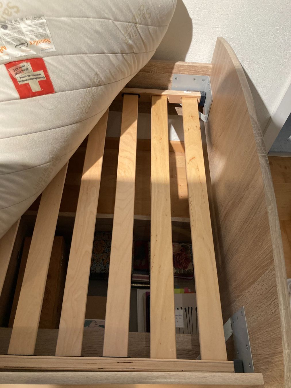 Betten: Bett – Gebraucht aus Boniswil von Amlu 4
