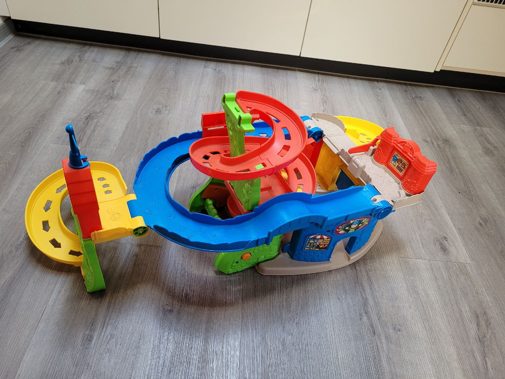 Fisher-Price Giocattoli: Autobahn – Usato da Degen venduto da Manu1811 1