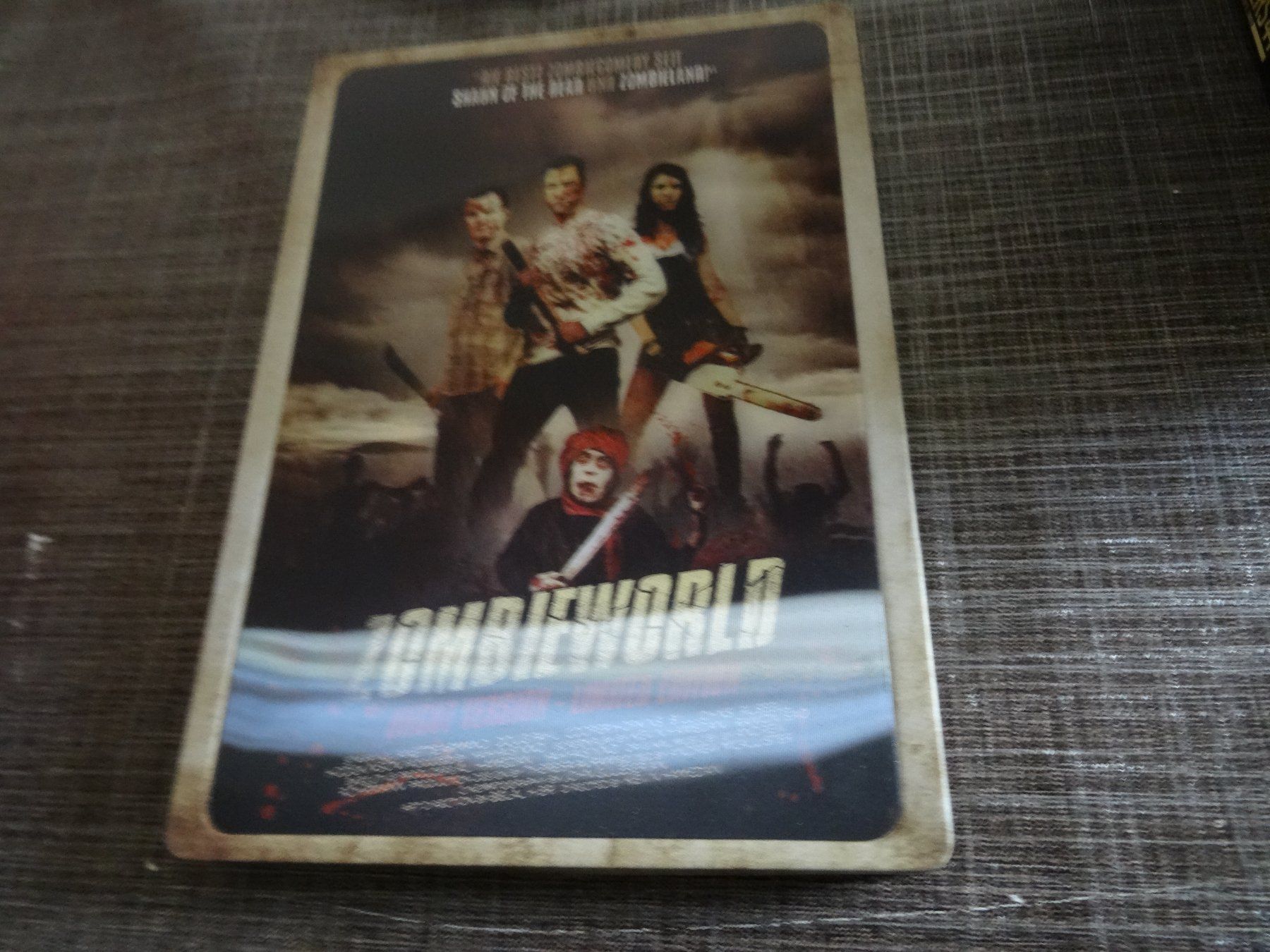 Tutti i DVDs: Zombieworld DVD STEELBOOK – Usato da Olten venduto da Disc-Verkauf