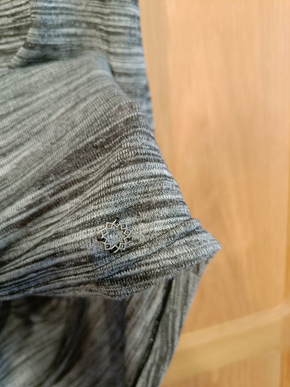 Vestiti: NÜMPH Kleid Gr. M grau-schwarz – Usato da Zürich venduto da Atelier.Second 1