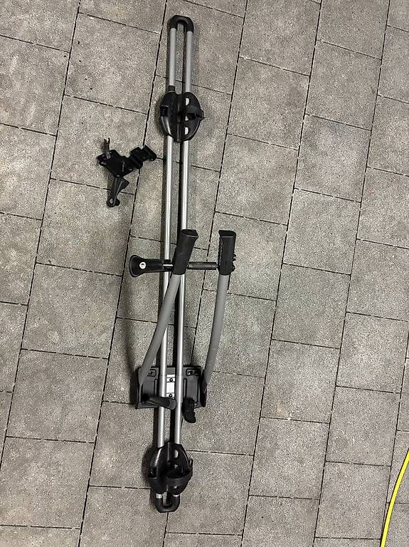 Barres de toit: Veloträger Thule – D'occasion à Oberkirch LU par flegu99