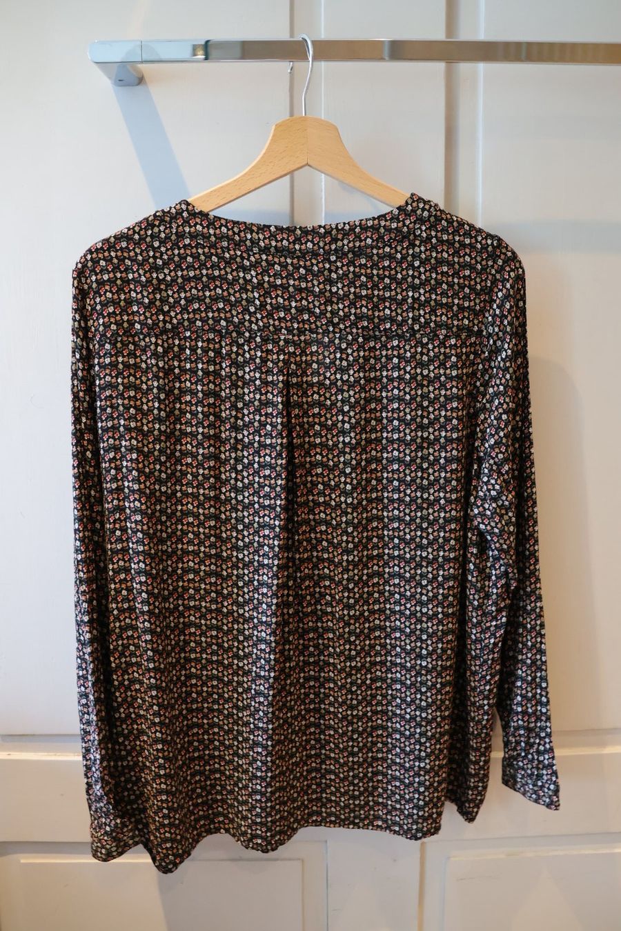S.Oliver Camicette: s.Oliver Bluse mit Blumenmuster – Usato da Winterthur venduto da jul_v9wx 1