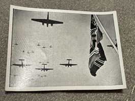 Fotodruck 4.5x6cm Geschwaderflug