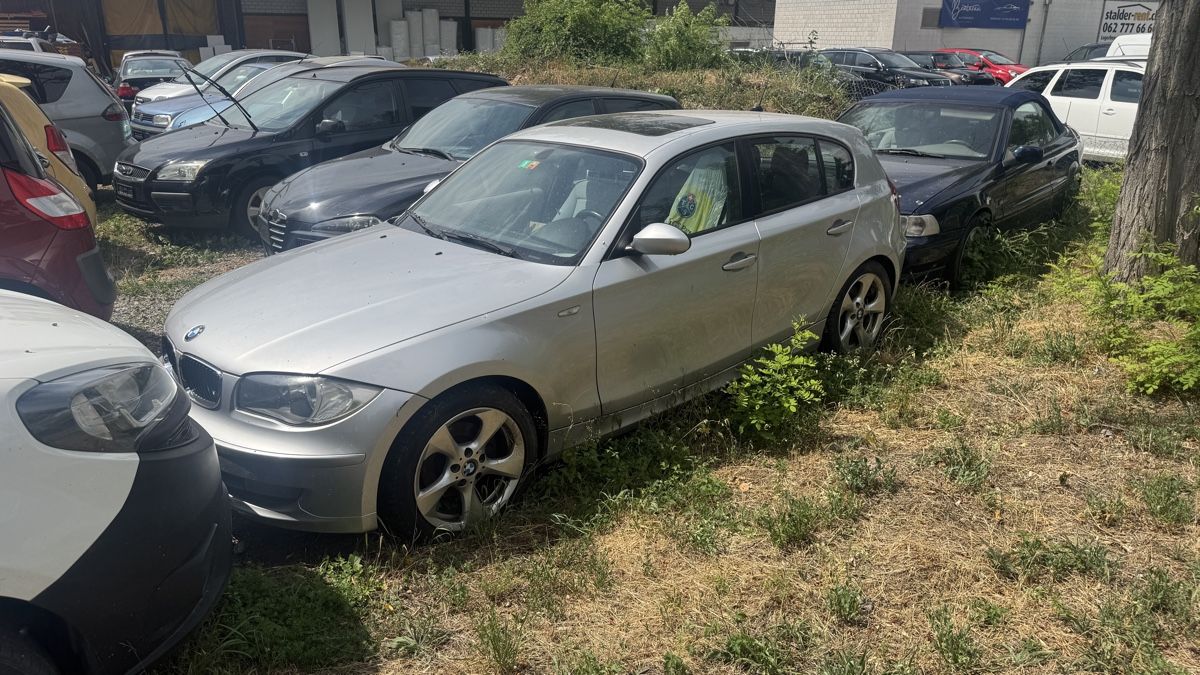 BMW Automobili: BMW 118d  – Usato da Bad Zurzach venduto da Nur.K 5