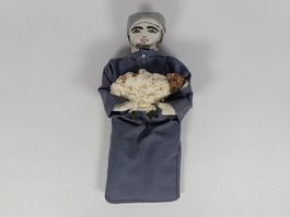 Poupée bedouine égyptienne gris avec mouton