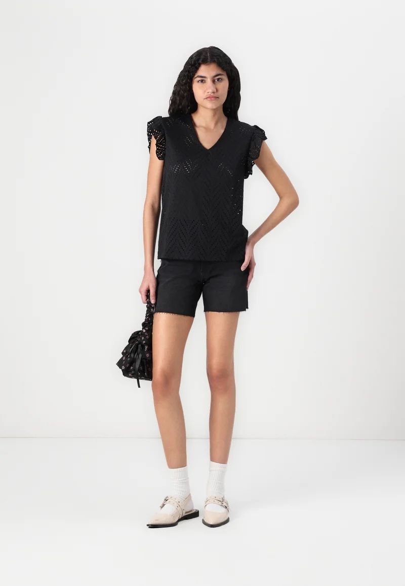 Only Jeans: Shorts ONLY, neu – Nuovo e nell'imballaggio originale da Grindel venduto da Viktoriia09