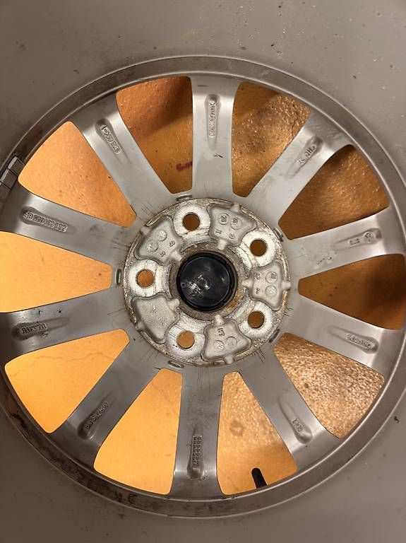 Pneus & Kompletträder: Roues Vw golf 225-45-17 été  – Gebraucht aus Orsières von Daniel1926 6