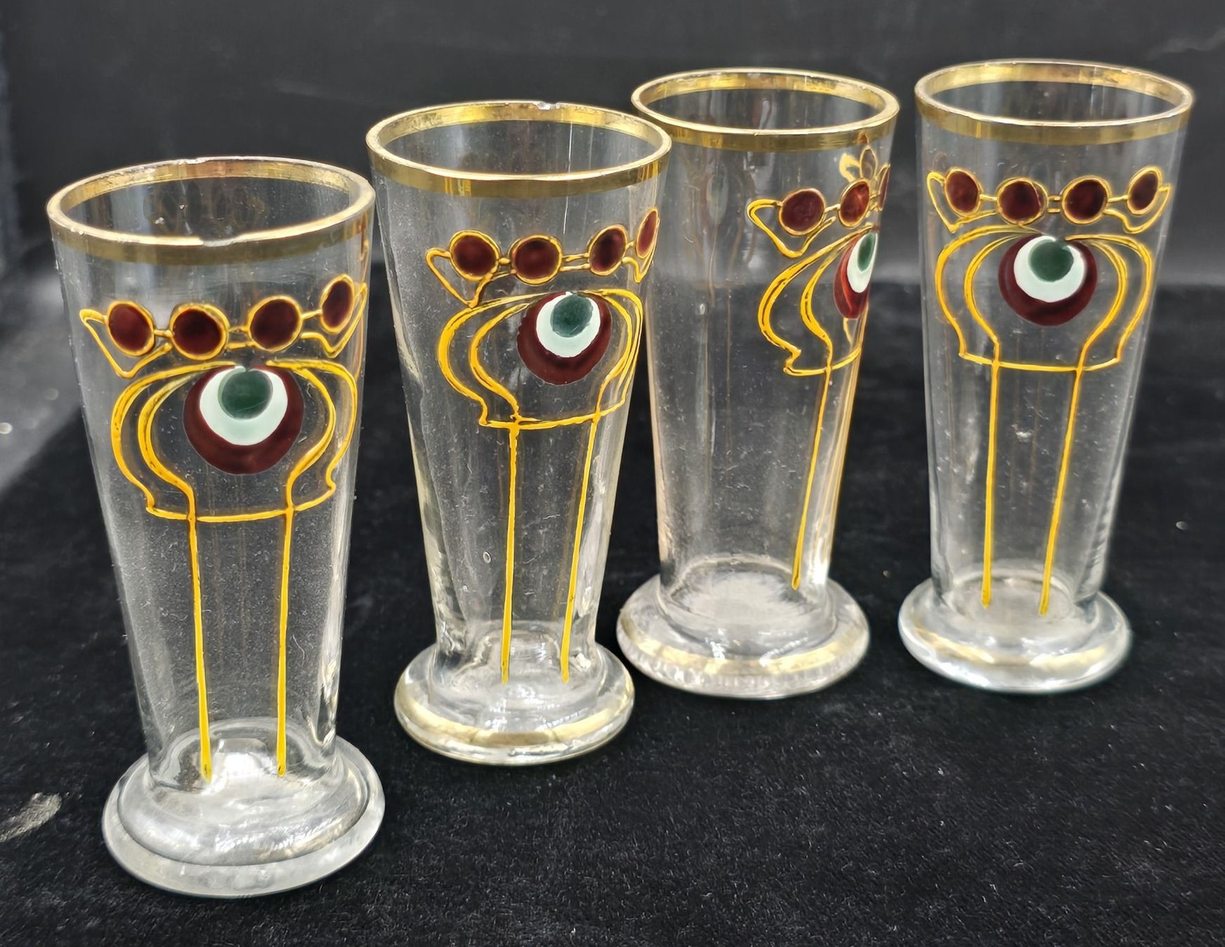 Caraffe: Antike Jugendstil-Karaffe mit 4 Gläser mit Emaille Malerei – Usato da Rorschacherberg venduto da snOOpydOg11 8