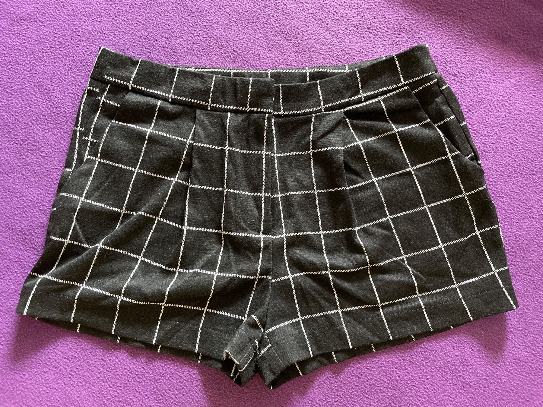 Pantaloni: Kurzhose elegant – Usato da Rüfenacht BE venduto da Edinas_shop