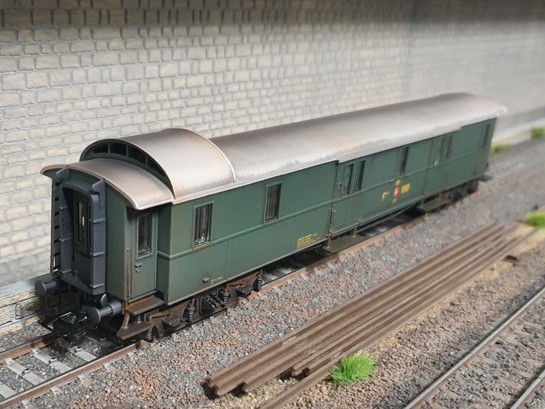 Märklin Modellini di ferrovie: WAGON POSTAL SBB CFF, MARKLIN + PATINE – Usato da Loveresse venduto da FIFILOULOU 1