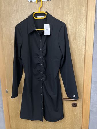 Robe-chemise noire Calvin Klein « office core »