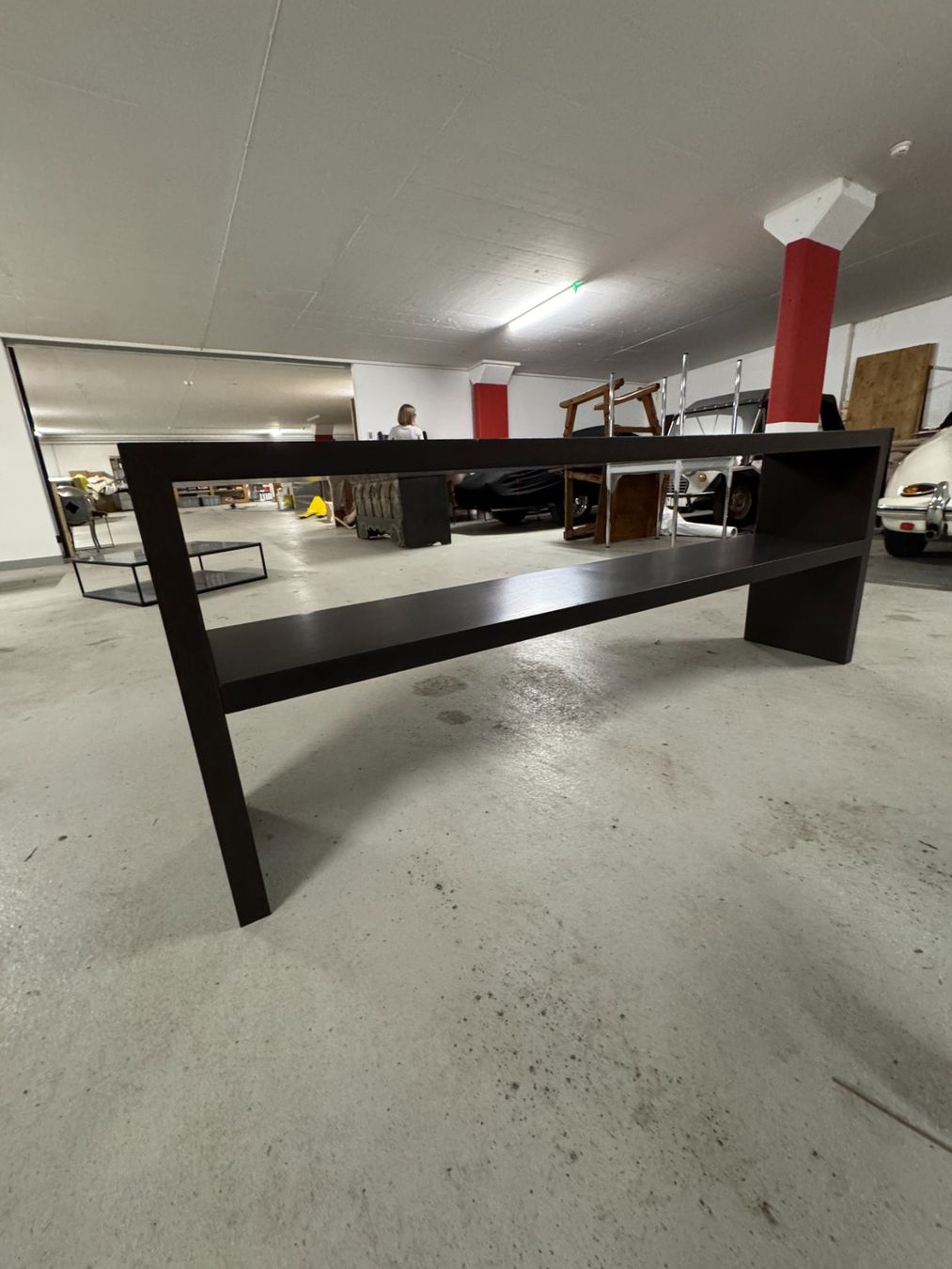 Tables: Large Dark Brown Console Table with Shelf – D'occasion à Oeschseite par -Luxury-On-Line- 3