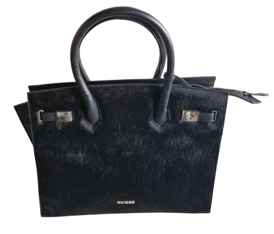 Guess Borse da donna: Guess Handtasche in Schwarz – Nuovo (secondo la descrizione) da Chur venduto da car_5clc