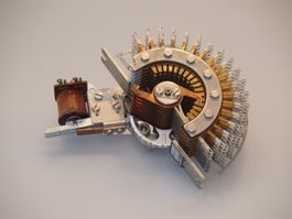 Drehwähler mit Spule und OVP