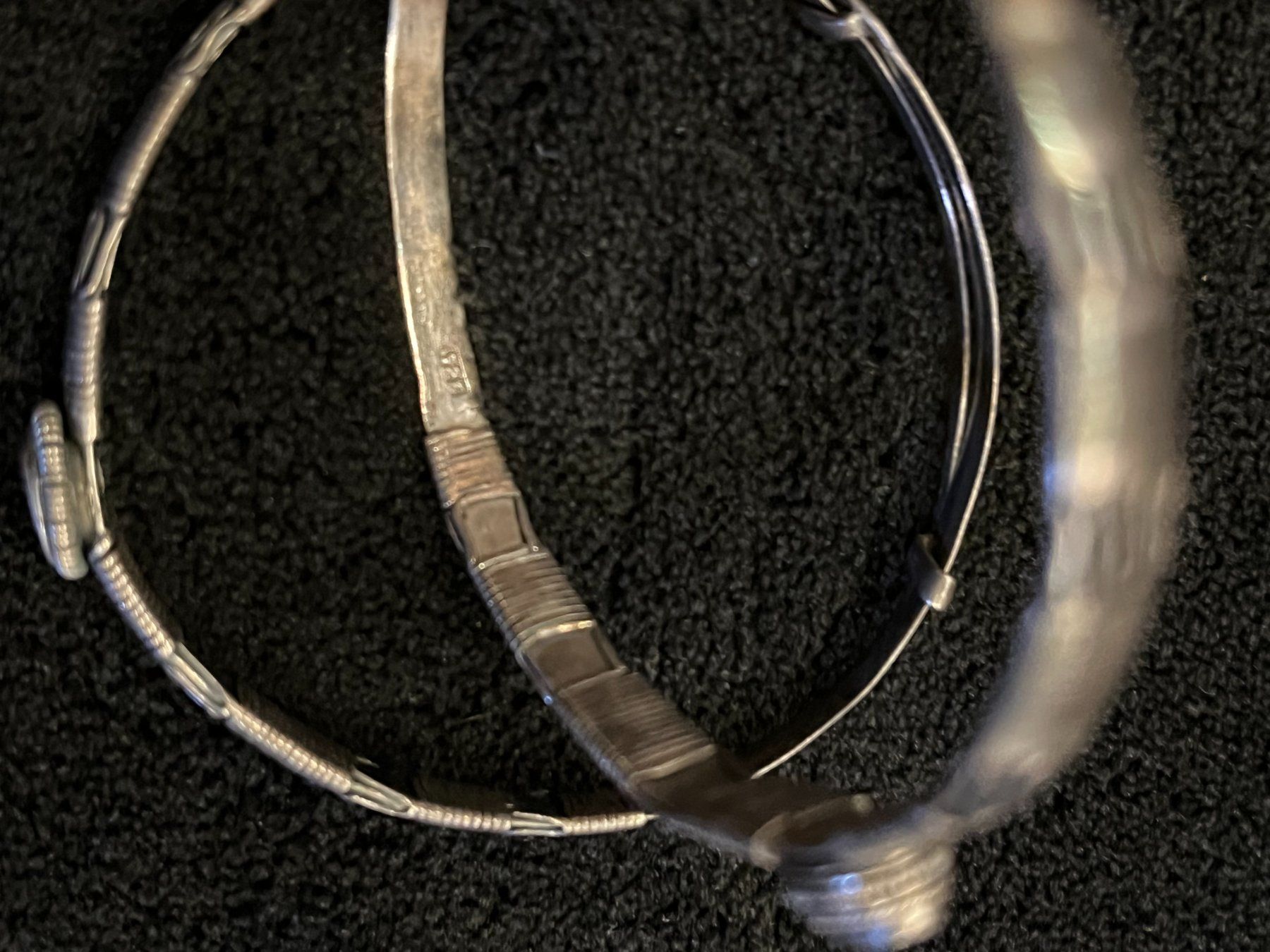 Bracciali & Braccialetti: 2 Armreife Silber 925 – Usato da Bettwiesen venduto da wicking27 1