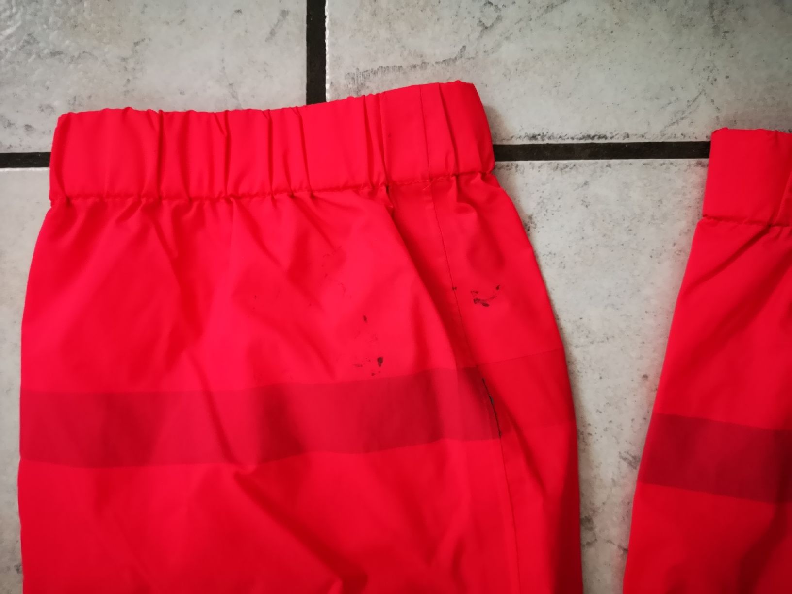 46 Nord Hosen: 46 Nord Regenhose pink , Grösse 152 – Gebraucht aus Sevelen von gsandax 3