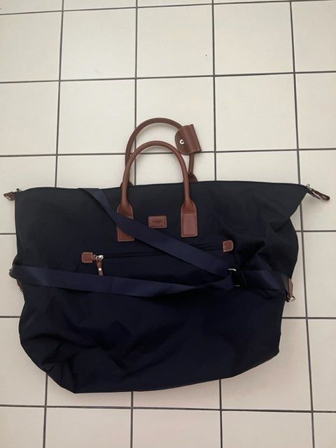 Hackett Borse: HACKETT London Weekend-Tasche, NEU! – Nuovo (secondo la descrizione) da Walenstadt venduto da ricamul