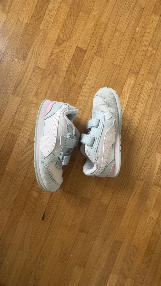 Puma Scarpe per ragazzi: Puma Kinder Turnschuhe Grösse 27 – Usato da Luzern venduto da ja_0707 3