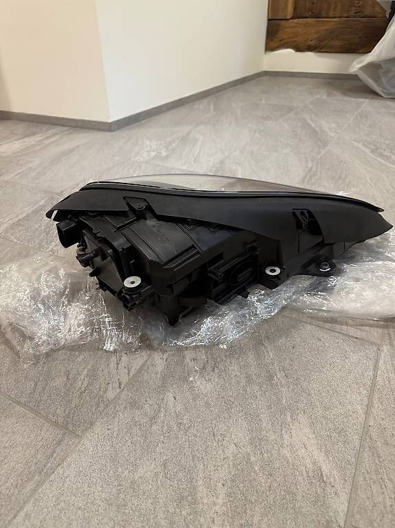 Porsche Fari: LED Scheinwerfer links Porsche Macan 95B.941.009.AH – Usato da Zofingen venduto da nic_nzl5 2