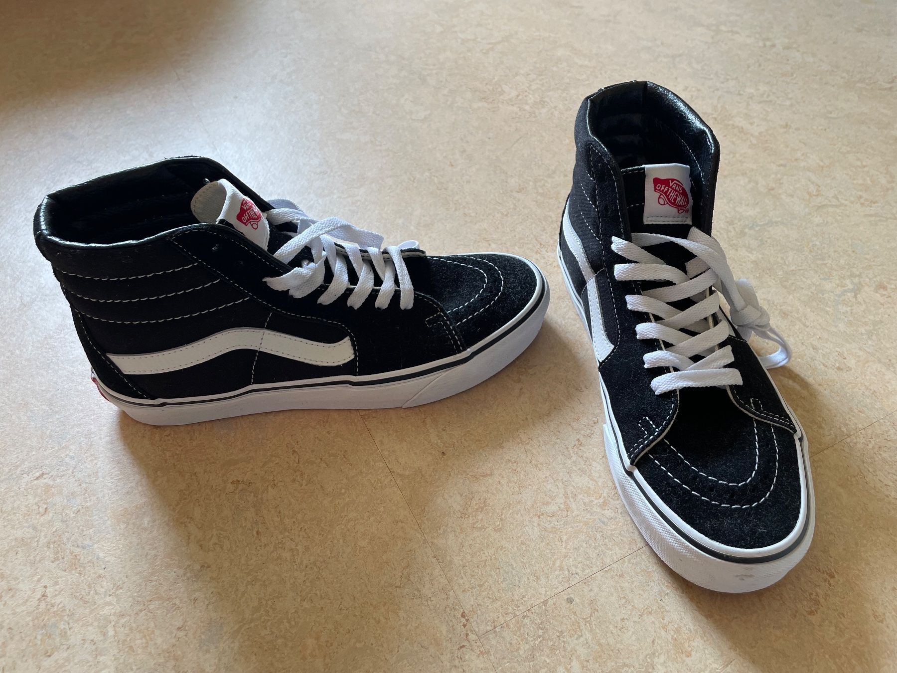 Vans Chaussures femmes: Vans Sneakers 39 – Neuf (Voir description) à Schaffhausen par assiral89