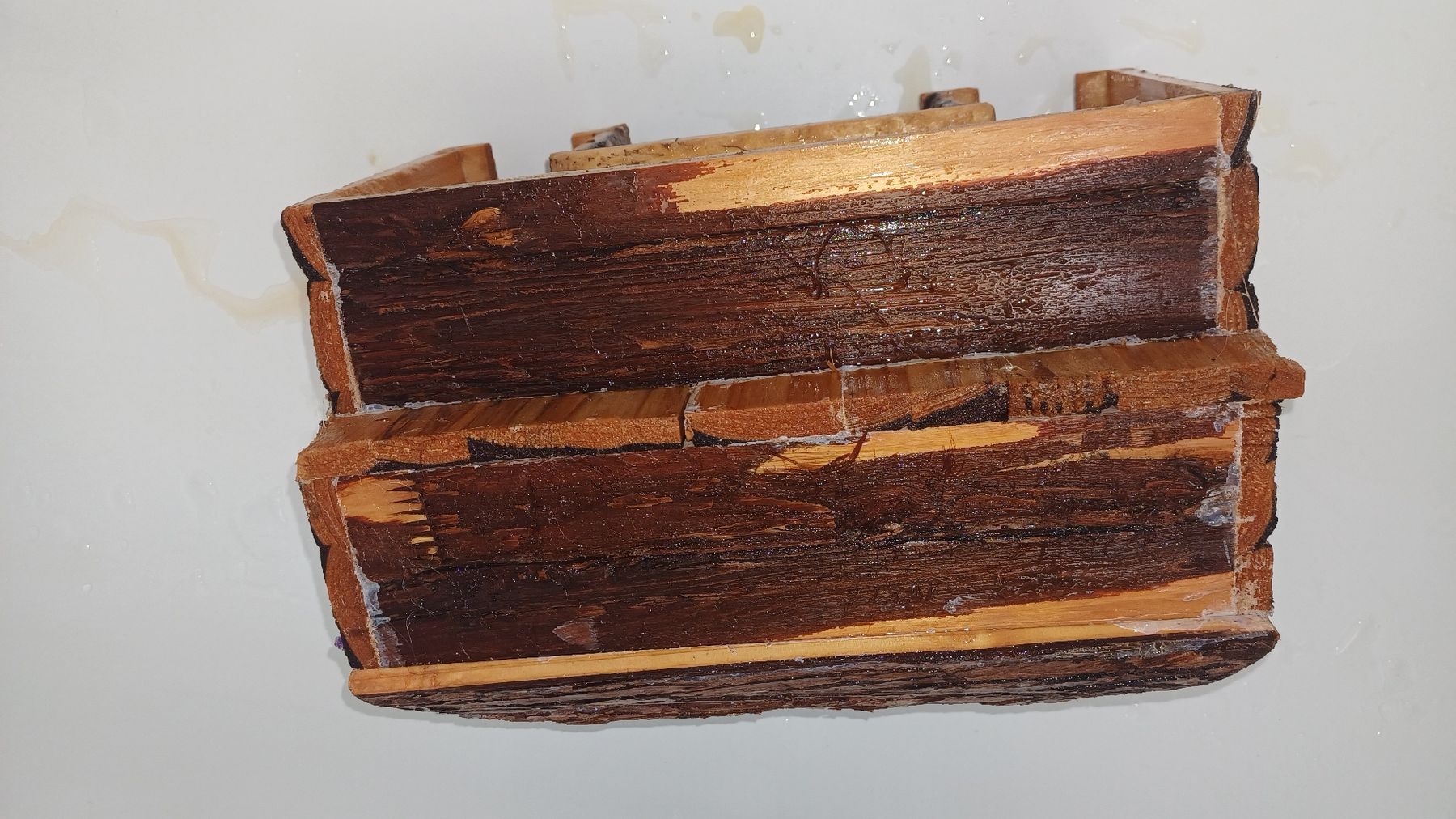 Articoli in legno: Hübsches haus aus Holz, – Usato da St. Gallen venduto da gab_8nvv 4