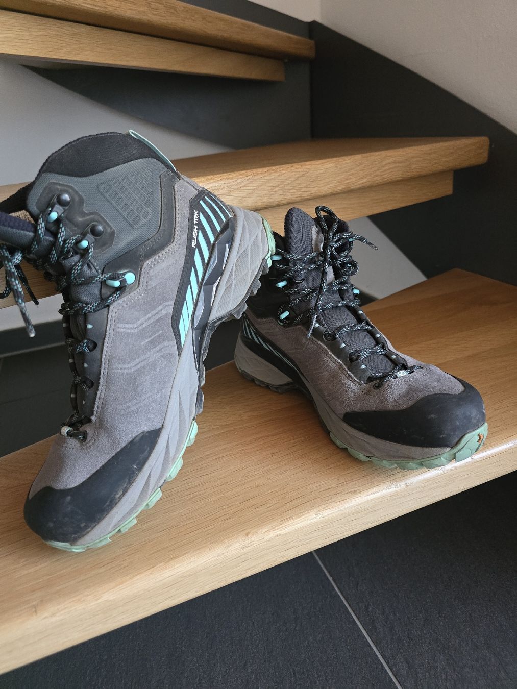Scarpa Scarpe da donna: Wanderschuhe Scarpa – Usato da Wolfwil venduto da chipsyyy