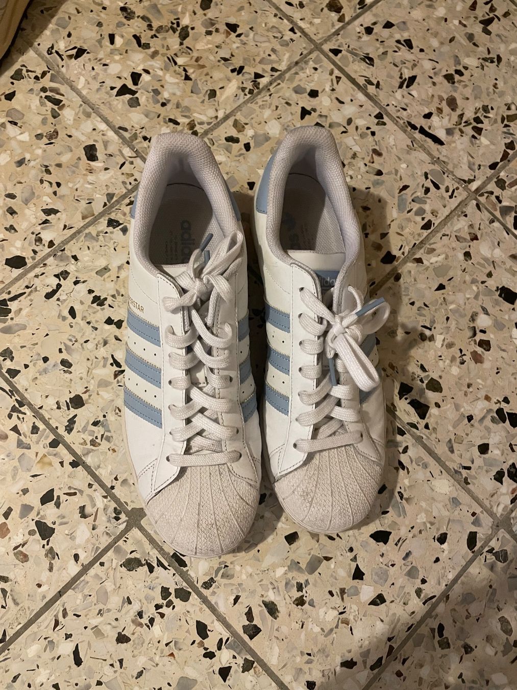 Adidas Herrenschuhe: Adidas Sneaker 42.5 weiss/hellblau – Gebraucht aus Seon von fritz020 1