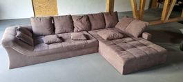 Grosses, bequemes und sauberes Ecksofa