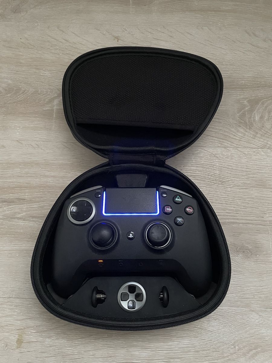 Razer Controller: Razer Raiju Ultimate Manette Gaming – Usato da Le Grand-Saconnex venduto da D.Ng