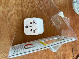 kompakter Reiseadapter Multi-Funktion Japan - NEU Yodobashi