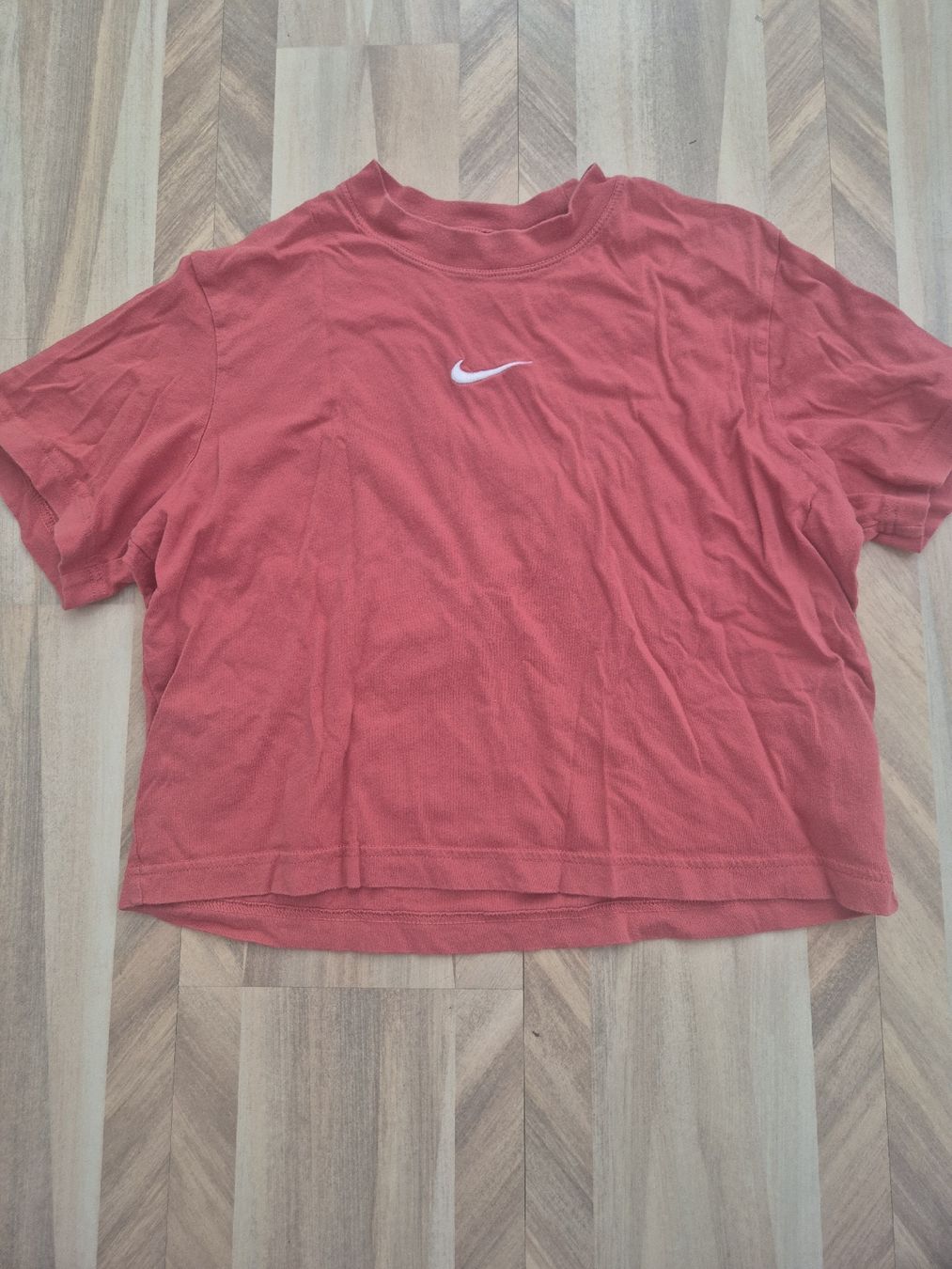 Nike Blouses, T-shirts & Tops: tshirt – Neuf (Voir description) à Romont FR par cel_f692