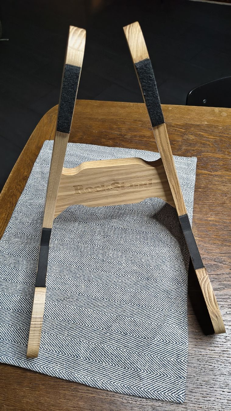 Supporti per strumenti musicali & leggii: Rock Stand Gitarrenständer – Usato da Dietikon venduto da Bobbyboa