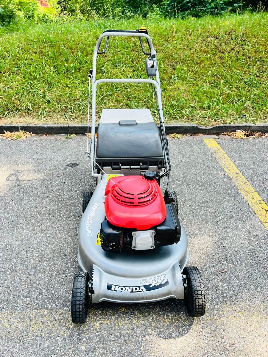 Honda Tagliaerba: Rasenmäher Honda HRD 535 Hydrostatische Profi – Usato da Urdorf venduto da mas_5wfz 2