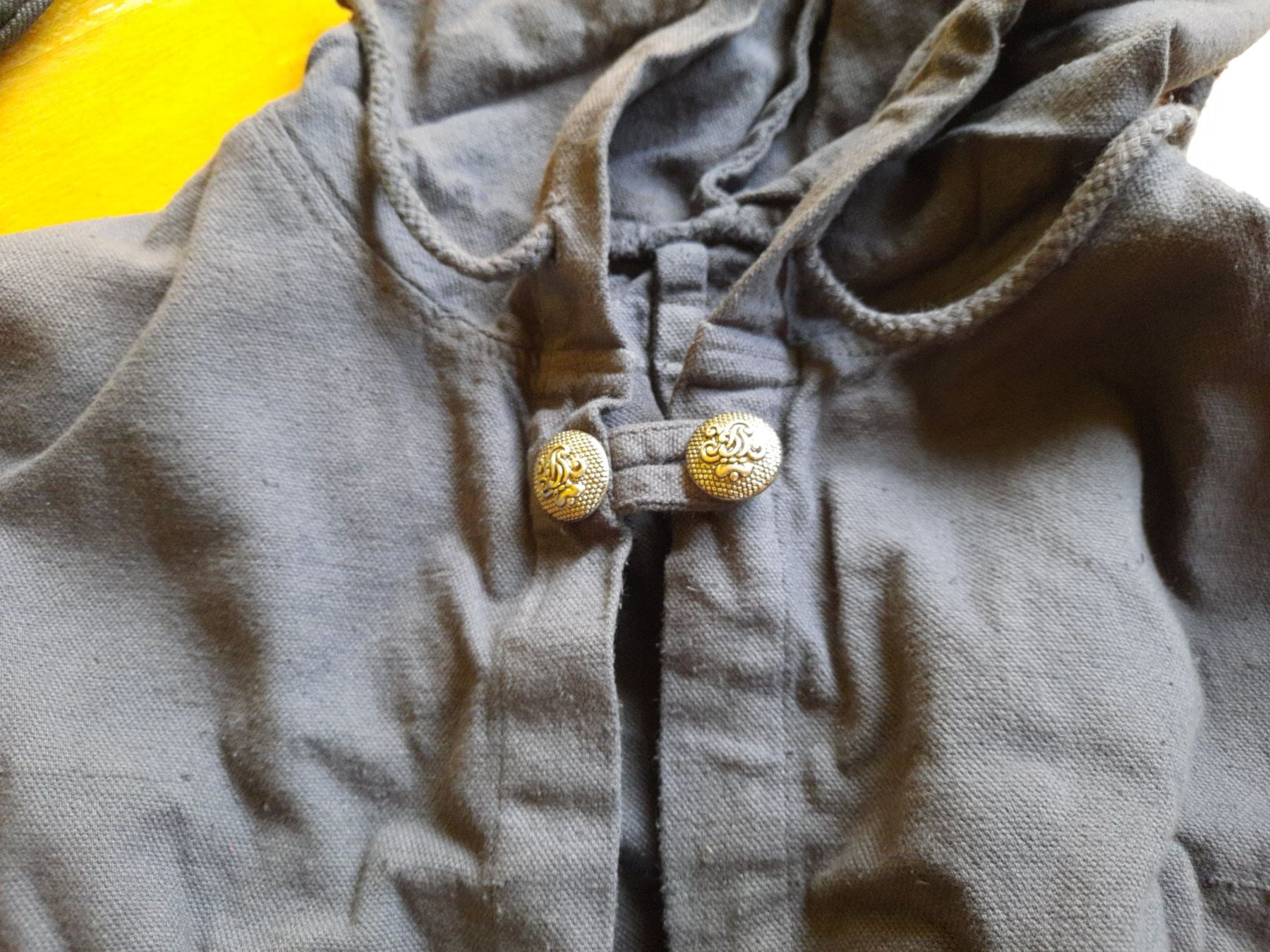 Costumi: Mittelalter Kapuze – Usato da Wädenswil venduto da Krauser 1