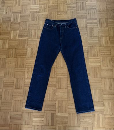 Levi's 501 Jeans, Grösse W28 L32, Dunkelblau