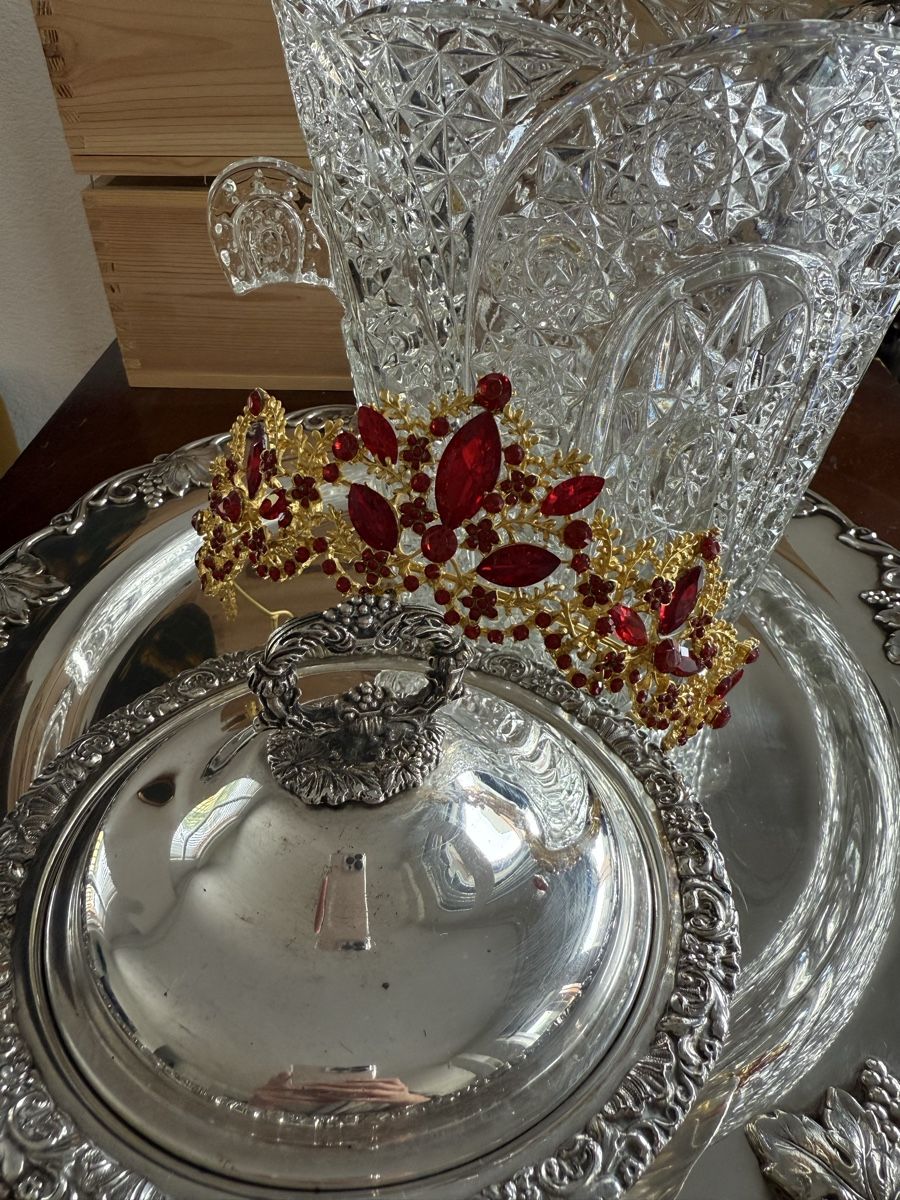 Haarschmuck: Krönchen / Tiara / Shooting Accessoires / Krone – Gebraucht aus Olten von ale_nb2x 6