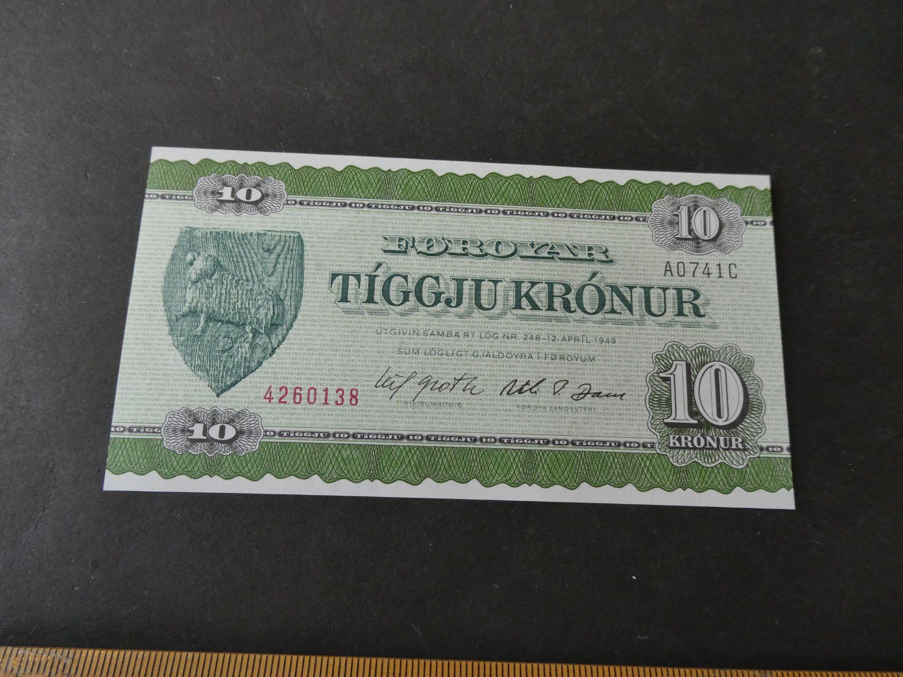 Banconote: Faröer 1949, 10 Kronur - ungefaltet – Usato da Hinterforst venduto da Rohusri