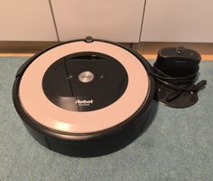 iRobot Roomba e5 Saugroboter mit Ladestationn