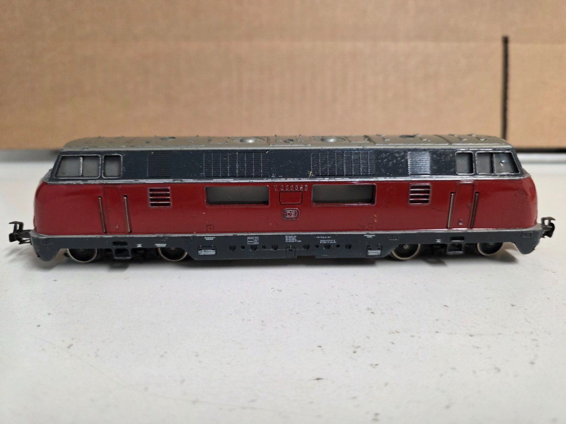 Märklin Modellini di ferrovie: Märklin lok Br V 200080 DB dès 1.-fr – Usato da bassecourt venduto da Paolo101