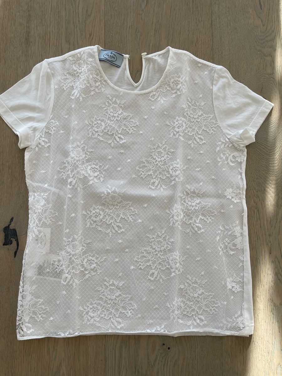 T-shirt: Original Prada Shirt weiß Gr. 38 – Nuovo (secondo la descrizione) da Meilen venduto da Golfer04