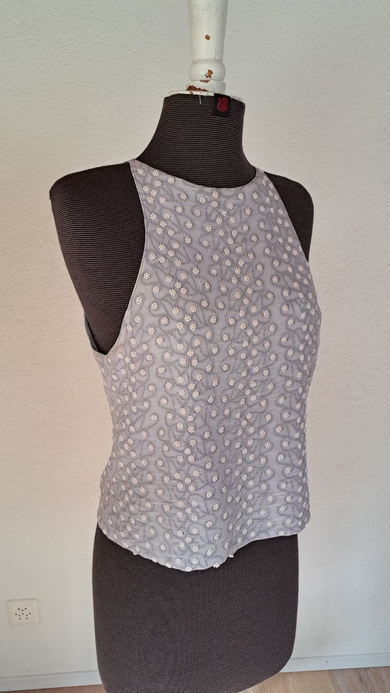 Tops: Top aus bestickte Seide – Gebraucht aus Reutigen von IrisFashion