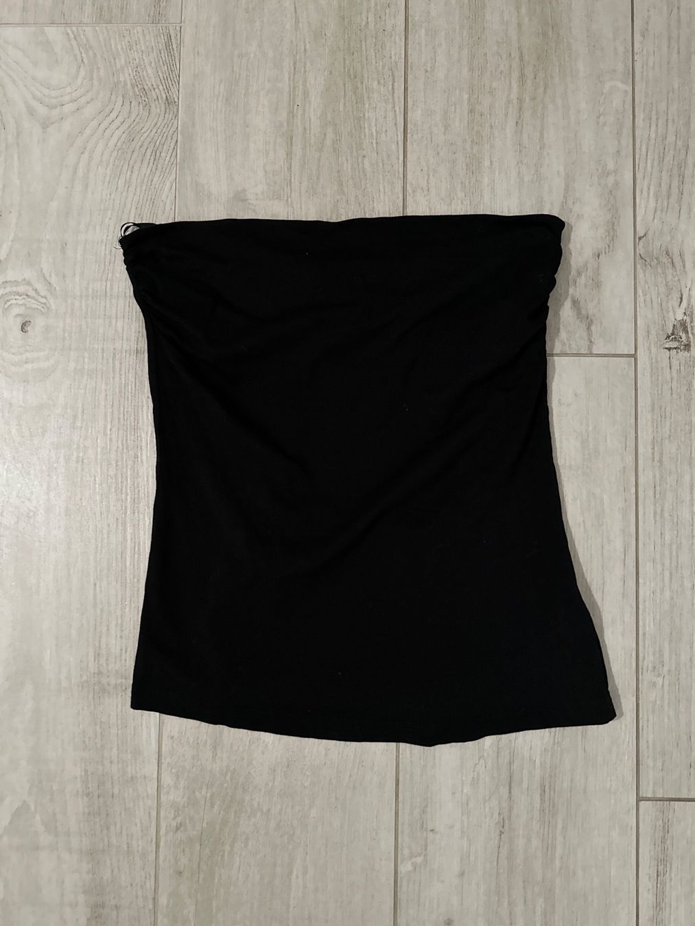 H&M Top: Top sans manche noir – Nuovo (secondo la descrizione) da Cheseaux-Lausanne venduto da Cerfynie 1