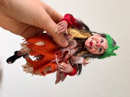 Bruta Befana – handgemachte aus Polymer Clay und Stoff