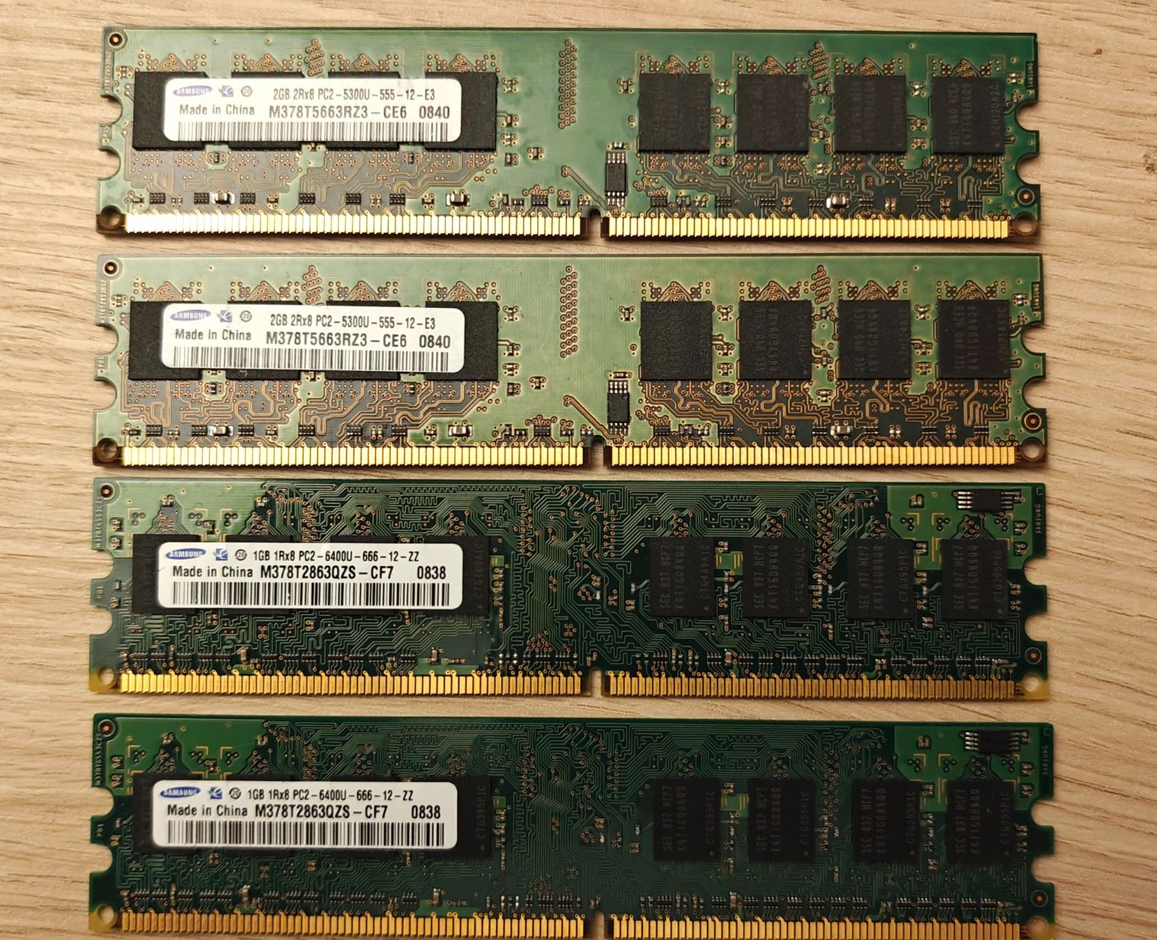 Corsair Mémoires / RAM: Barettes de RAM DDR2 et DDR3 – Défectueux à Lausanne par Protectator 5