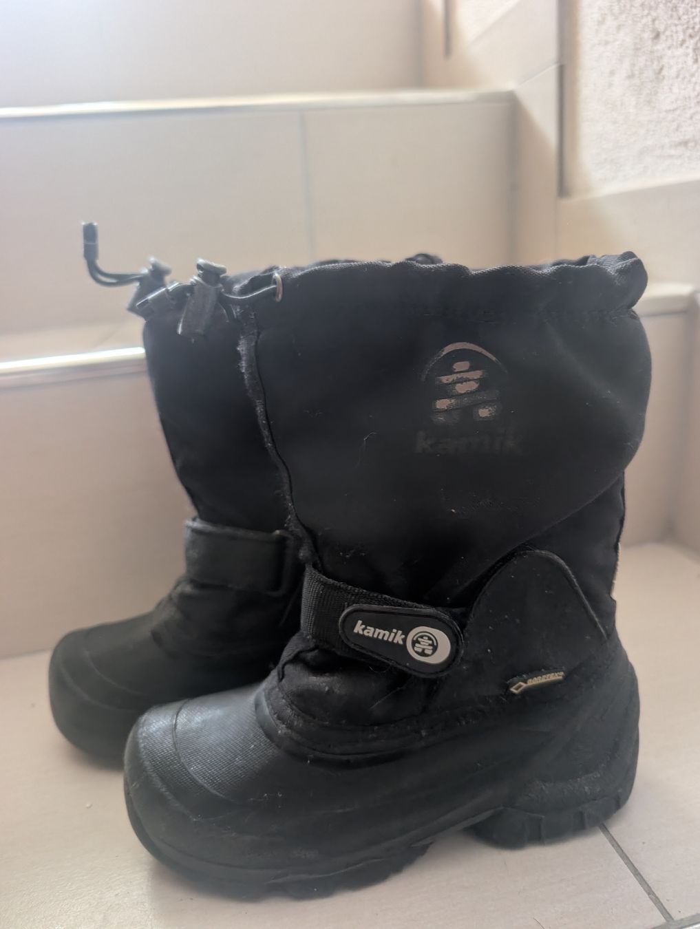 Kamik Schuhe für Jungen: kamik winterstiefel gr.29/30 – Gebraucht aus Islikon von Ytinirt