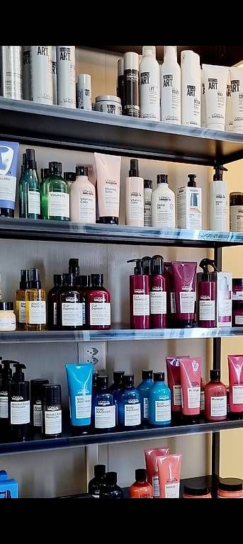 Scaffali: Wandregal/ Coiffeur – Usato da Grabs venduto da cgra 1