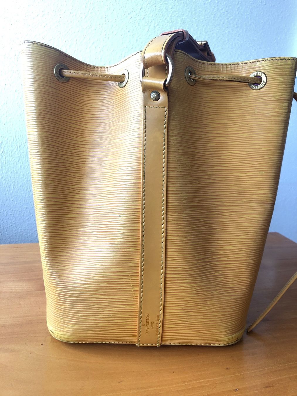 Louis Vuitton Borse da donna: Louis Vuitton Petit Sac Noe gelb – Usato da Zürich venduto da ehupp 4